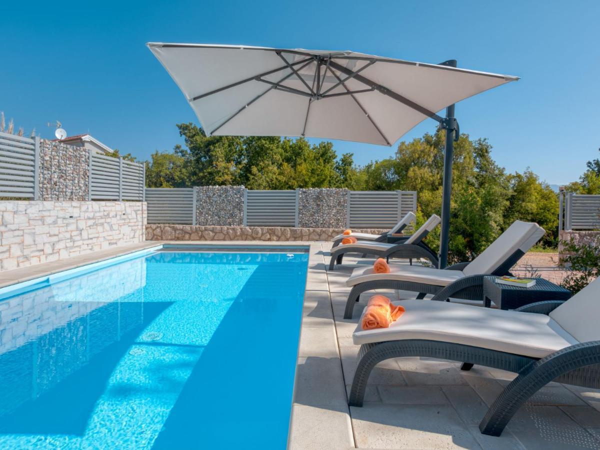 Holiday Home Lavendel - Mlk159 By Interhome Dobrinj Dış mekan fotoğraf